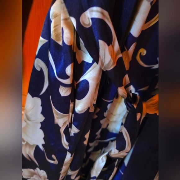 Adonna Vintage 3 Piece Pajama Set - Picture 4 of 13